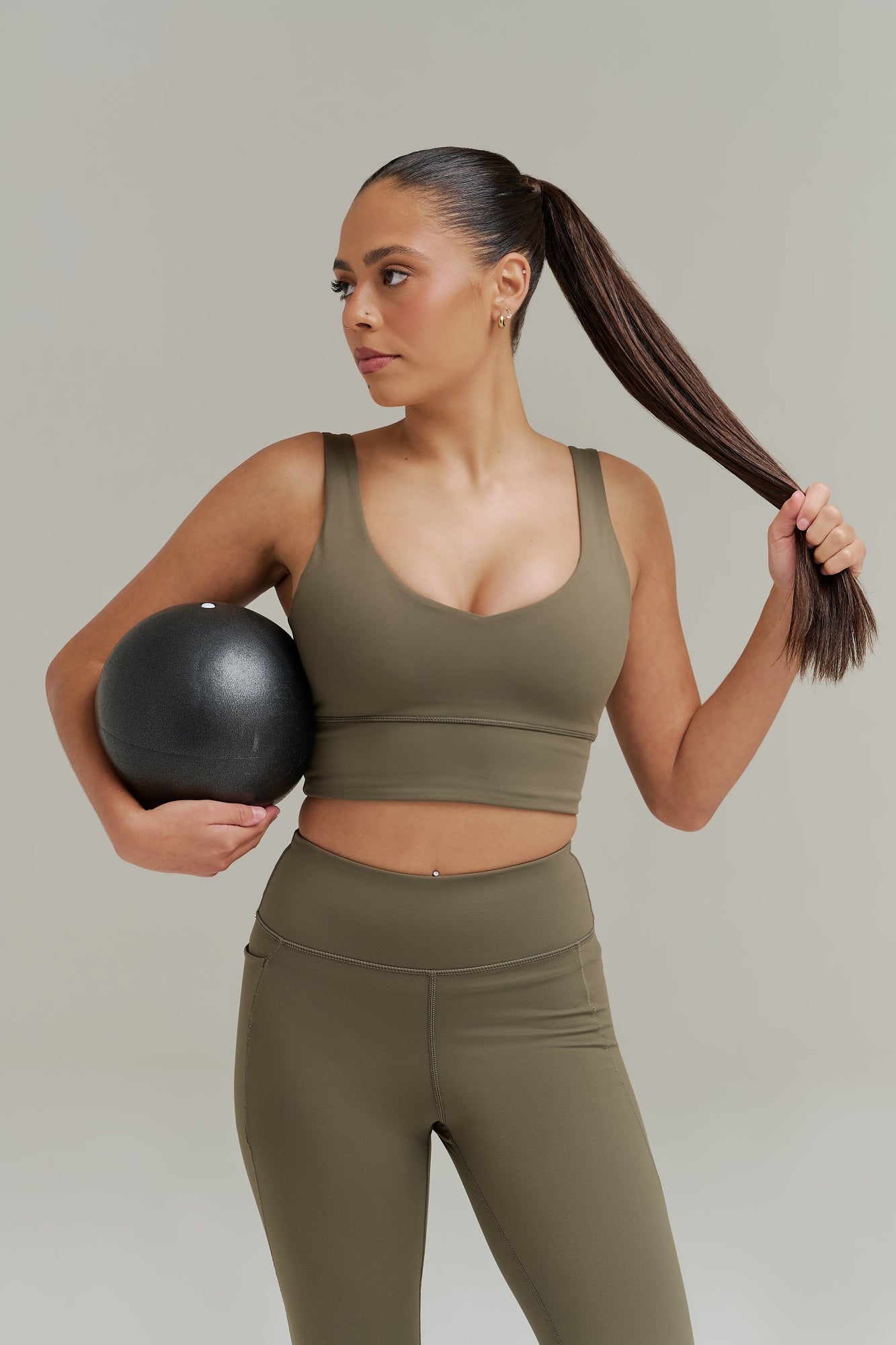 XENLITE V-NECK SPORTS BRA
