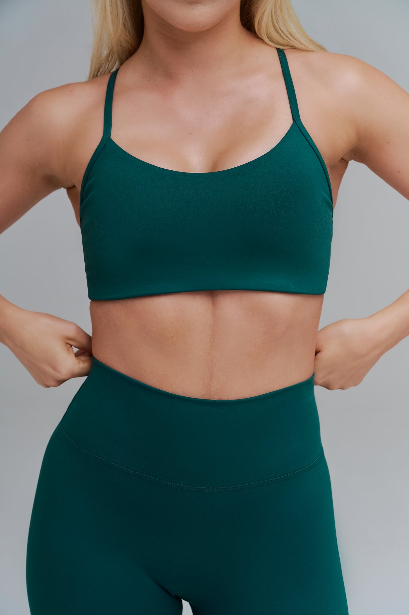 WOWCORE PILATES SPORTS BRA