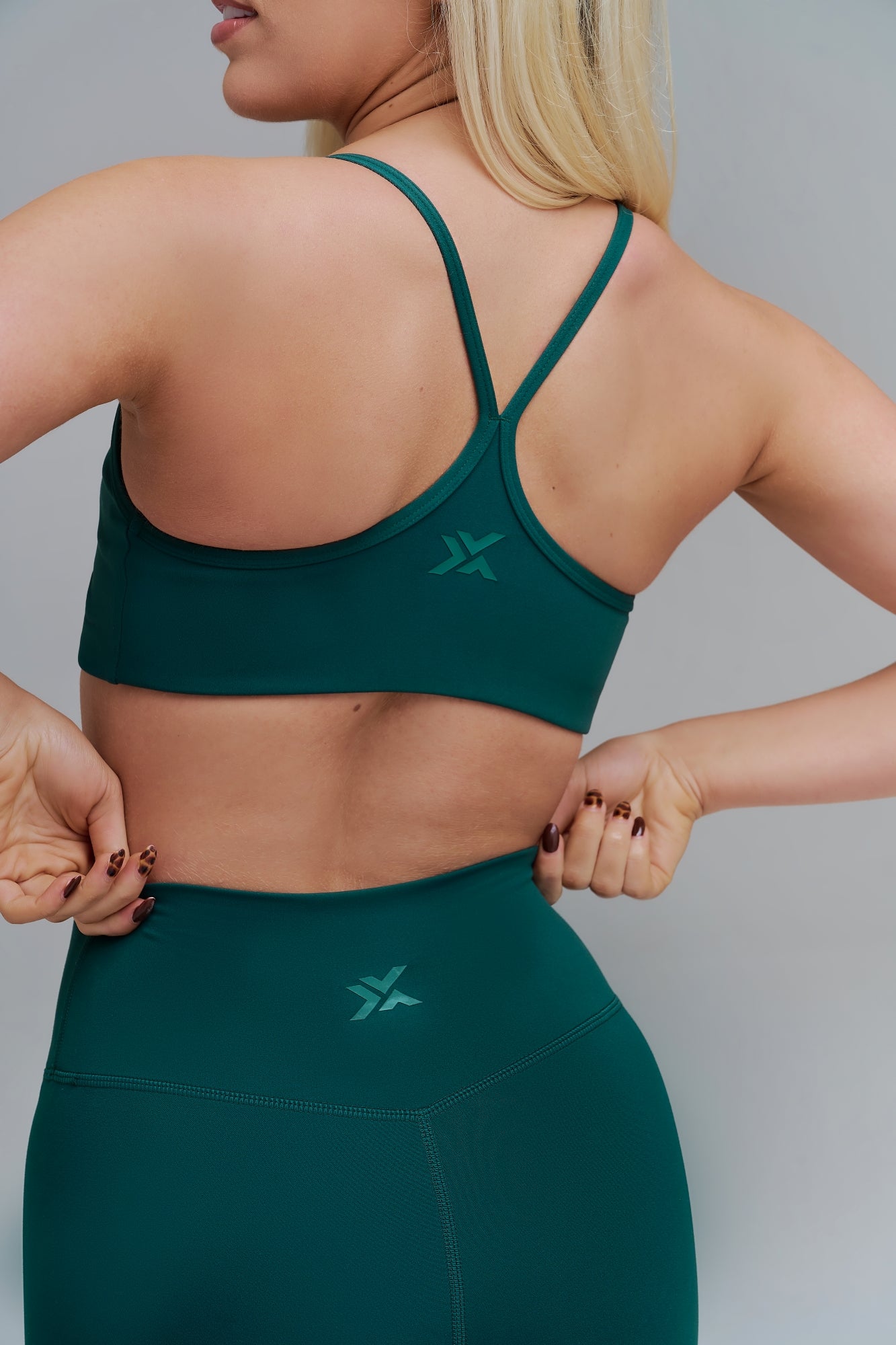 WOWCORE PILATES SPORTS BRA
