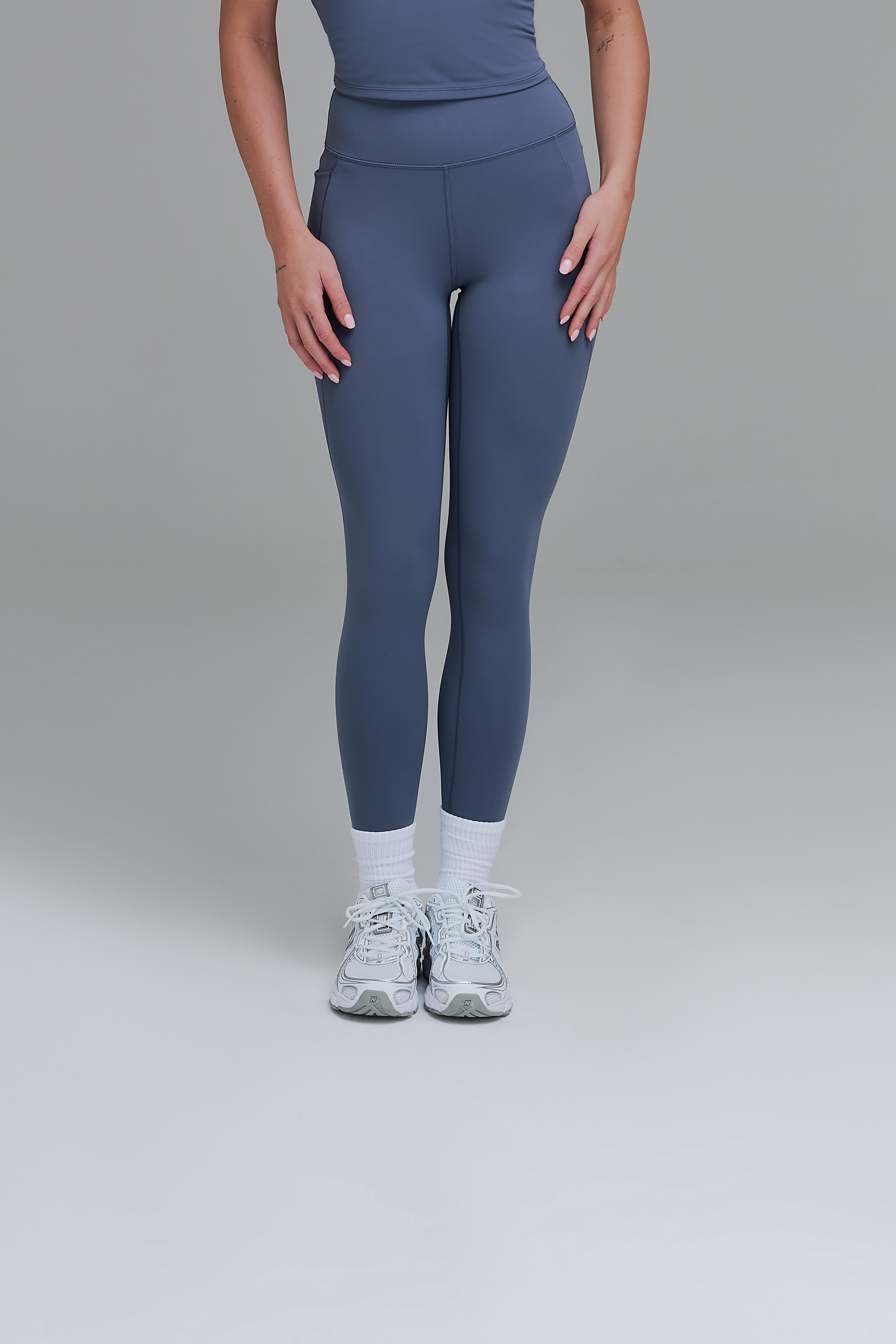 XENLITE WOMEN'S HIGH WAISTED LEGGINGS - GRISAILLE
