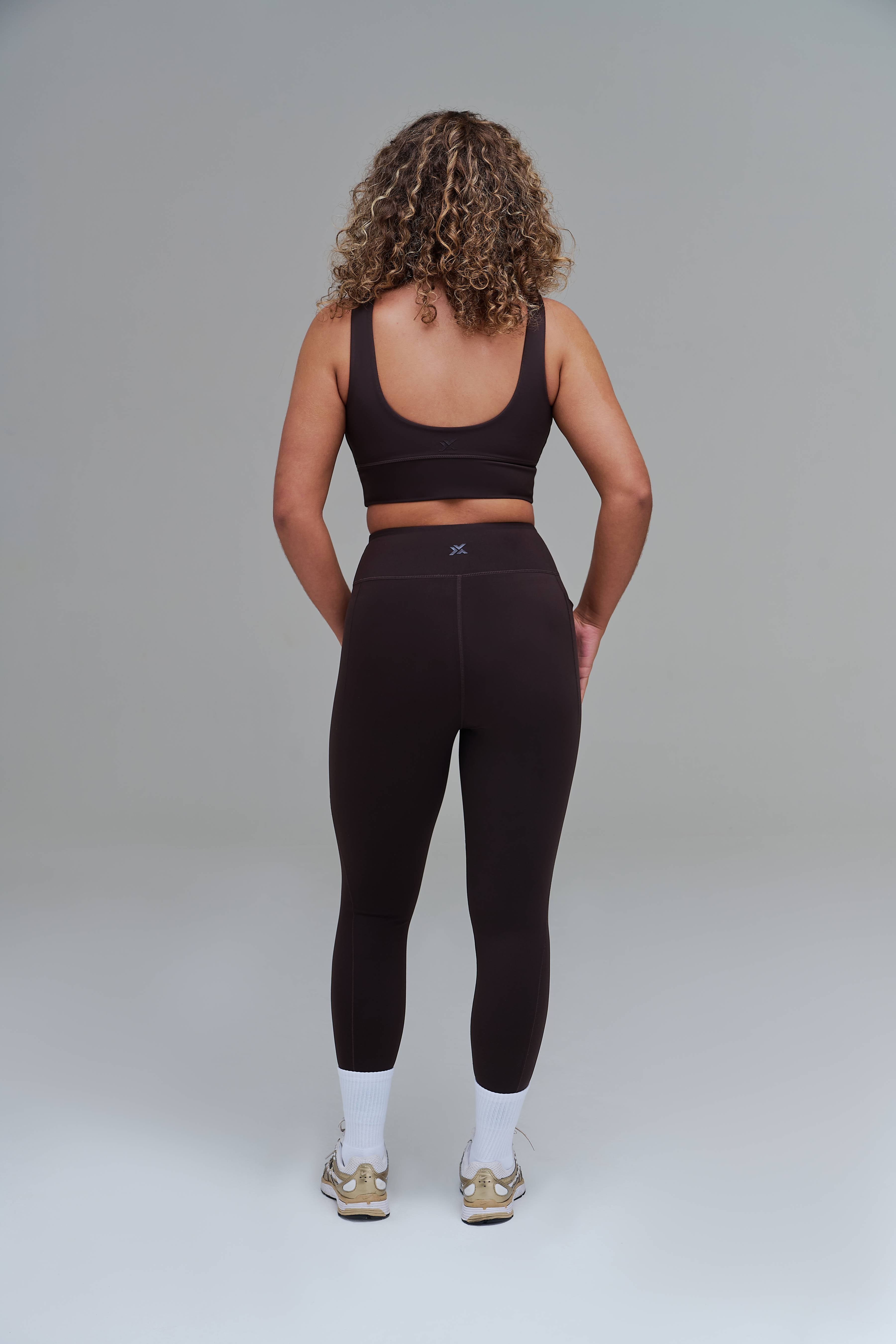 XENLITE V NECK SPORTS BRA - COFFEE BROWN