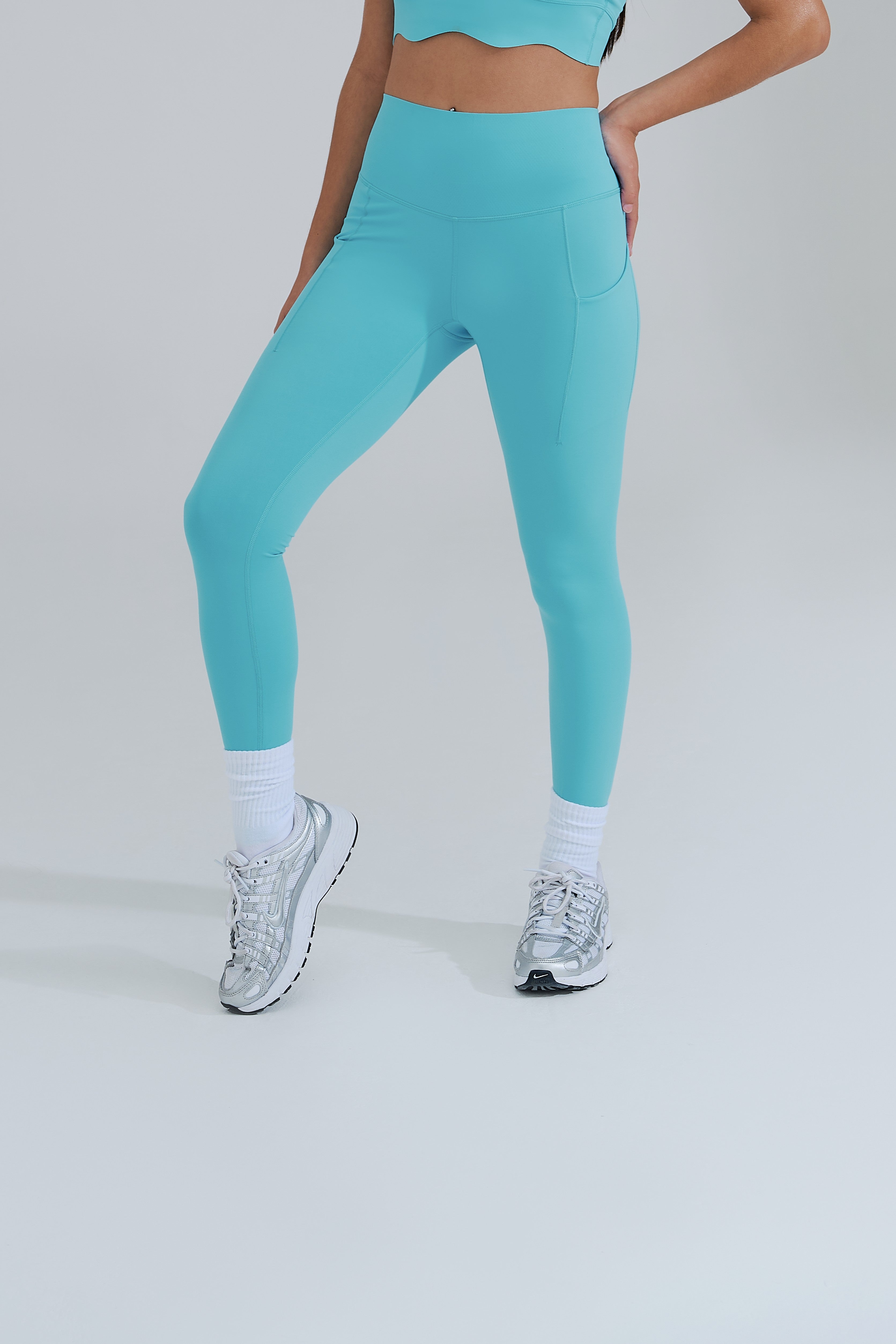 EDENVERSE WOMEN'S BONDED LEGGINGS - SEA JET